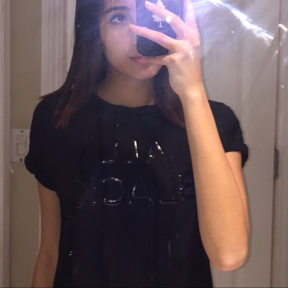 ALL BLACK F21 TEE